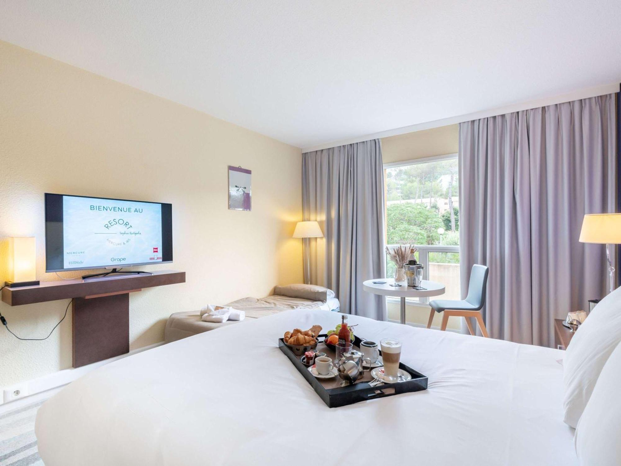 Mercure Antibes Sophia Antipolis Valbonne Exterior foto